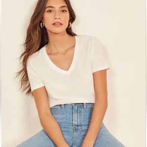 Reformation Relaxed Vneck Tee in White